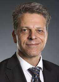 Portrait of author Michael Rieth